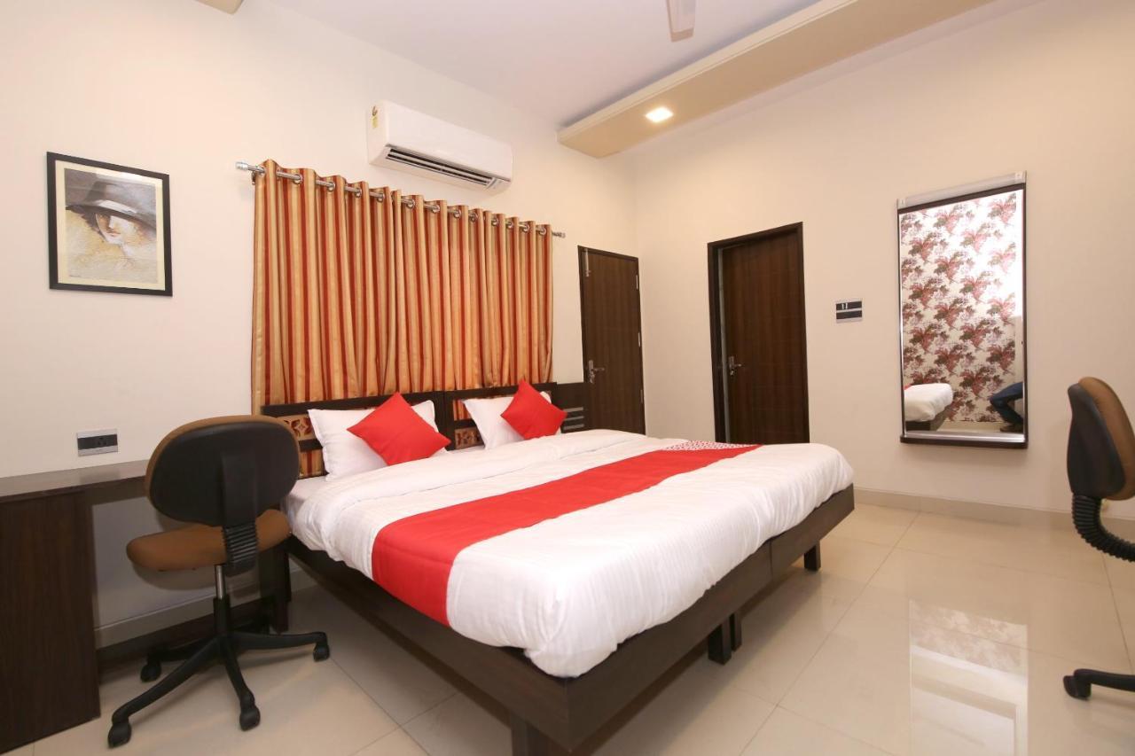 Capital O 36691 Hotel Aashirwad Inn Dzsabalpur Kültér fotó